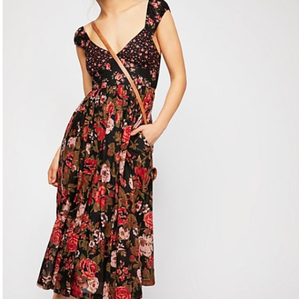 FREE PEOPLE LOVE YOU FLORAL MIDI DRESS